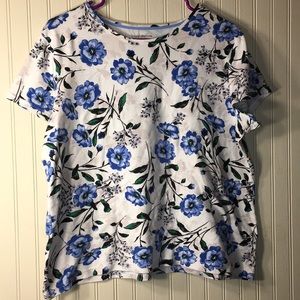 Croft&Borrow Classic Tee Blue and white floral